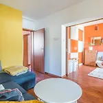 Klimatyczny Apartament Przy Plazy W Sopocie